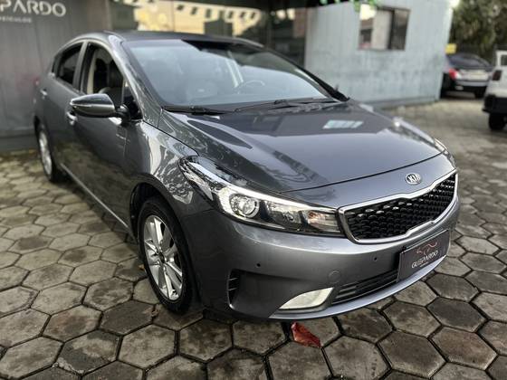 KIA CERATO 1.6 SX 16V FLEX 4P AUTOMÁTICO KIA CERATO 1.6 SX 16V FLEX 4P AUTOMÁTICO